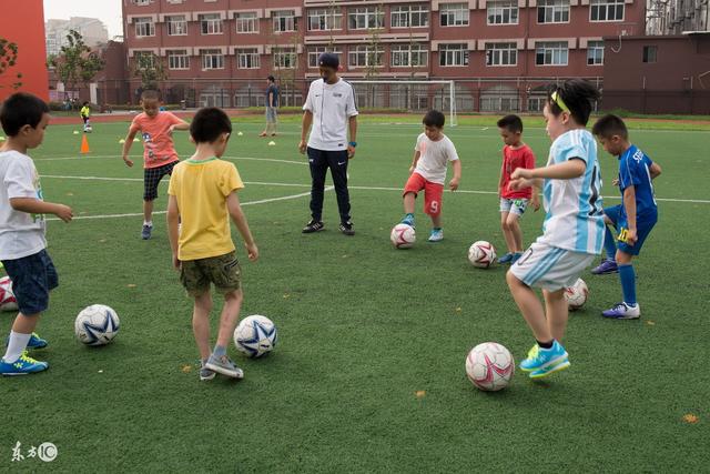 约基奇32+12+7詹姆斯27+6+8 掘金力克湖人1-0